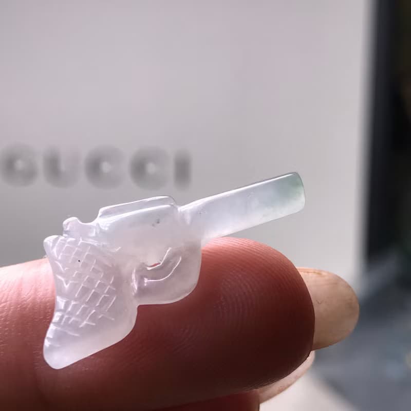 冰飄花翡翠手槍 | 天然緬甸A貨翡翠 | 送禮