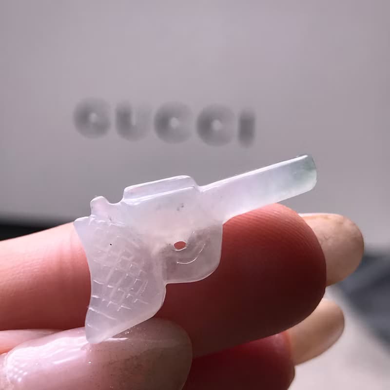 冰飄花翡翠手槍 | 天然緬甸A貨翡翠 | 送禮