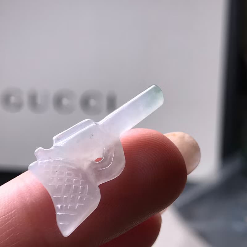 冰飄花翡翠手槍 | 天然緬甸A貨翡翠 | 送禮