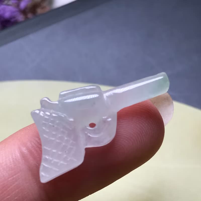 冰飄花翡翠手槍 | 天然緬甸A貨翡翠 | 送禮