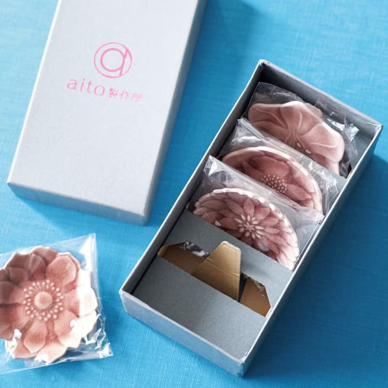 日本瀨戶燒 珊瑚色豆皿 四枚入 |牡丹|銀蓮花|孤挺花|大麗花 套組