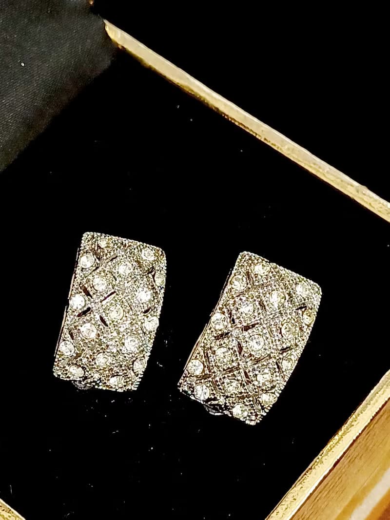 vintage jewelry  古典奢華滿綴方形萊茵 夾式耳環