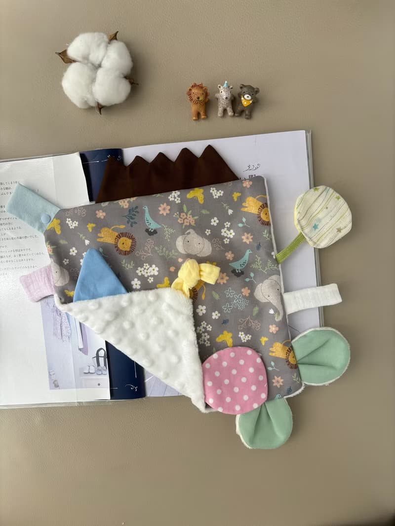 寶寶多功能安撫巾－小獅子童話故事   口水巾 新生禮