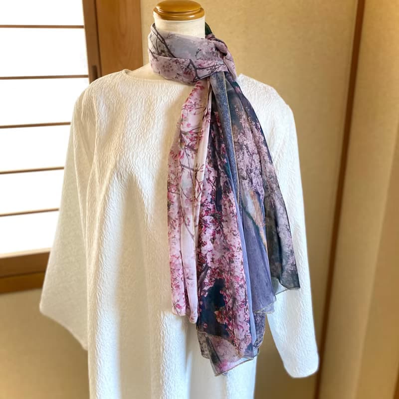 大判シフォンスカーフ　写真家 水野克比古作品 京都 桜匂う 渡月橋 Ballett Kyoto ソフトなシフォン生地使用 日本製