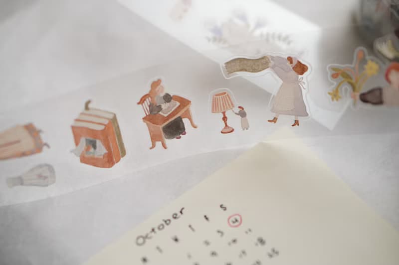 on the DESK 亮面PET膠帶 割型 紙膠帶 Ivy Snow