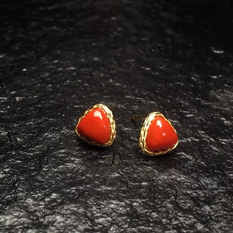 精品天然南紅耳釘 滿色滿肉顏色紅潤 豔麗 油潤光亮無瑕疵