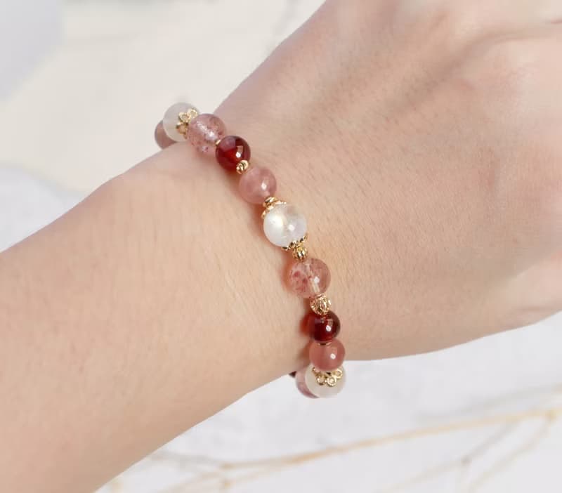 心花綻放 粉晶草莓晶月光石石榴石 水晶手鍊 - 幸福人緣