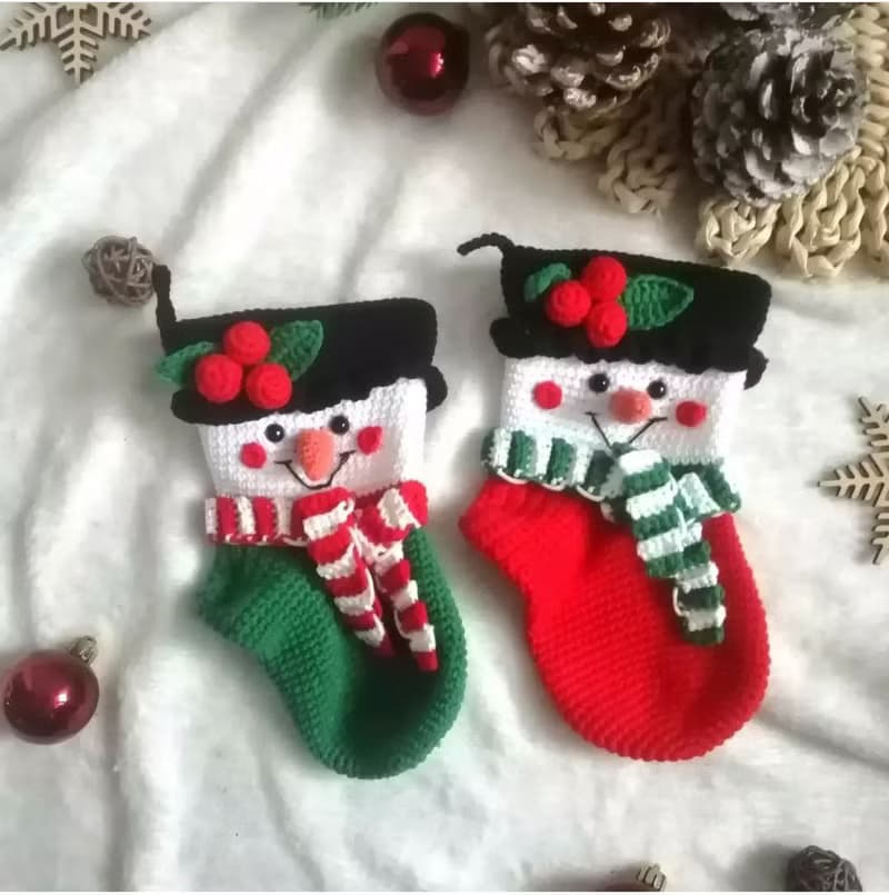 【數位】Crochet pattern Christmas stocking snowman, Christmas amigurumi stocking