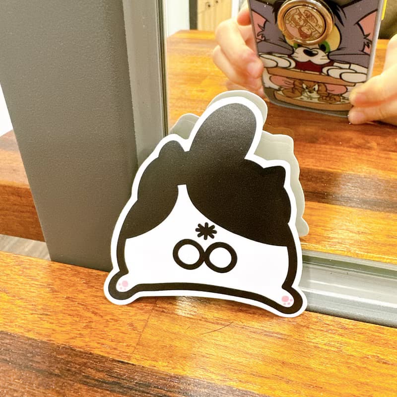 賓士探頭 阿賓 乳牛貓 屁屁 防水貼紙 Waterproof stickers