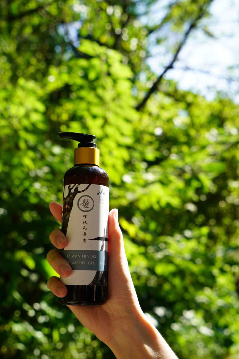 【五星級森林浴】 檜純洗髮露 250ml 精油木質調洗髮