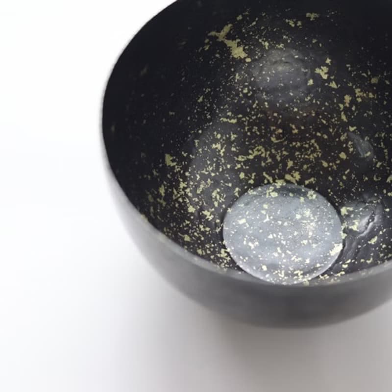 小さい建水   ー 金散らし ー