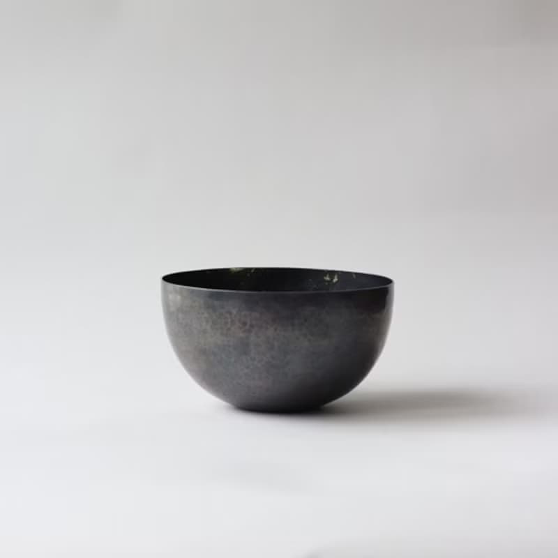 小さい建水   ー 金散らし ー
