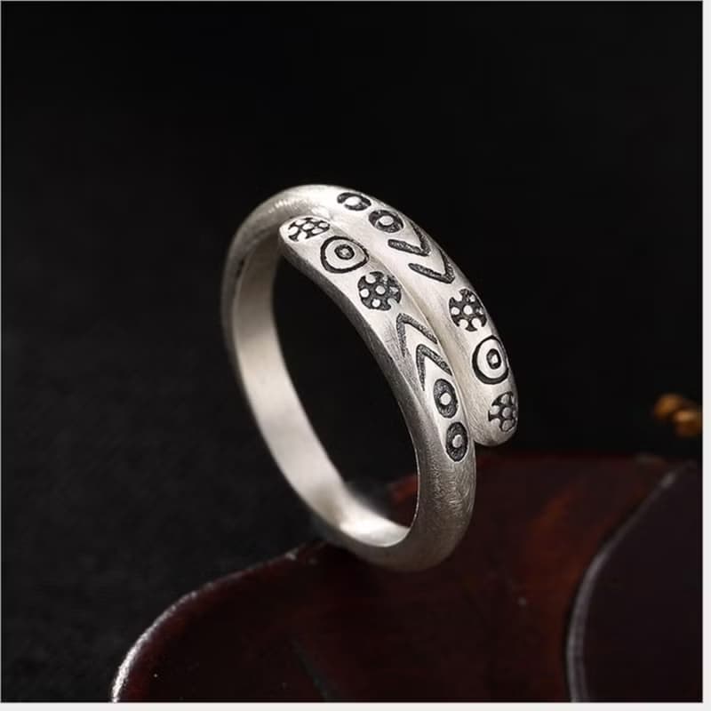 S 990 Fine Silver Fine Jewelry for Women Vintage Indiana Style Totem Patterns