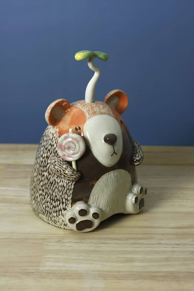 little bear with his lollipop