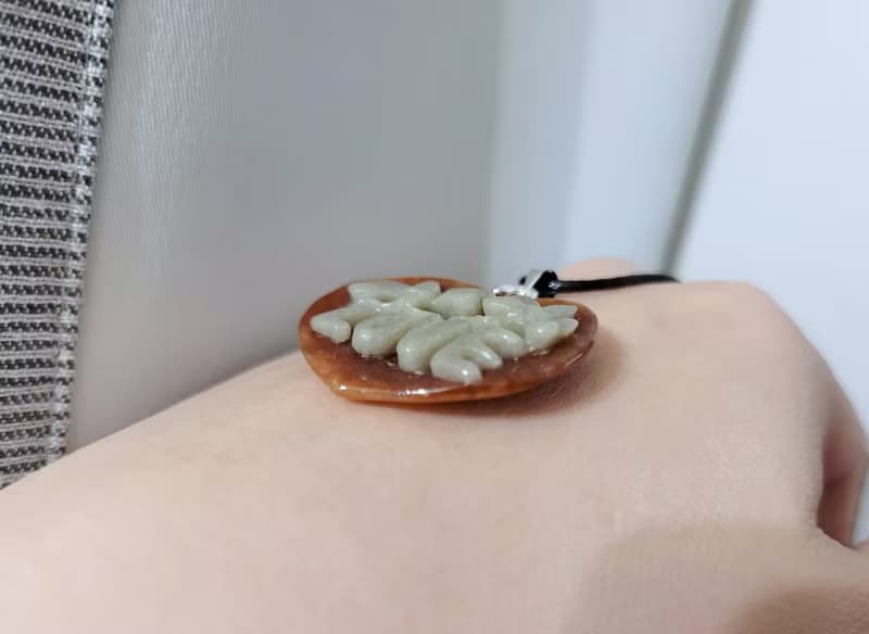 【親翠】天然翡翠 告白翡翠甜蜜蜜紅翡油性皮殼料立體雕 畢業禮物