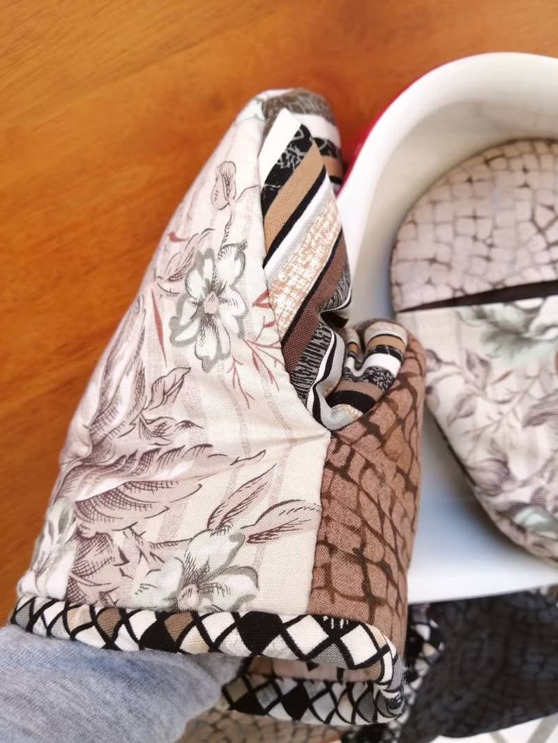 歐風玫瑰隔熱手套純咖啡