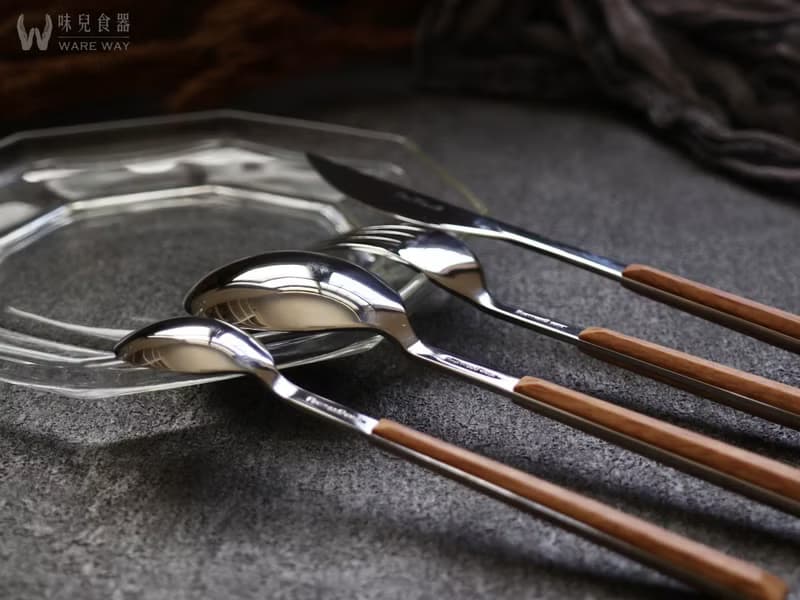 刀、叉、湯匙四件套餐具組 (不鏽鋼/仿木/簡約/典雅)