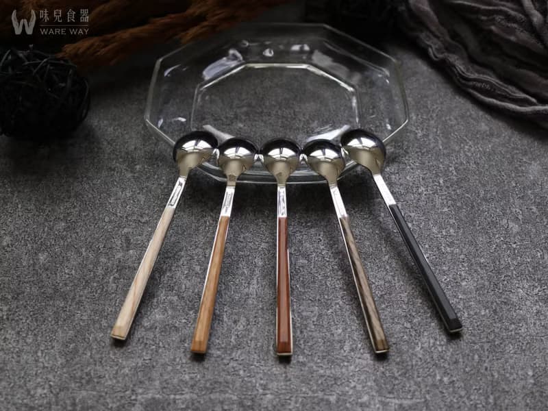 刀、叉、湯匙四件套餐具組 (不鏽鋼/仿木/簡約/典雅)