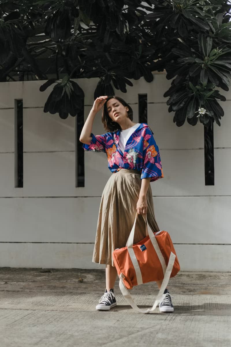 橘色大包包 RED PEACH duffle bag