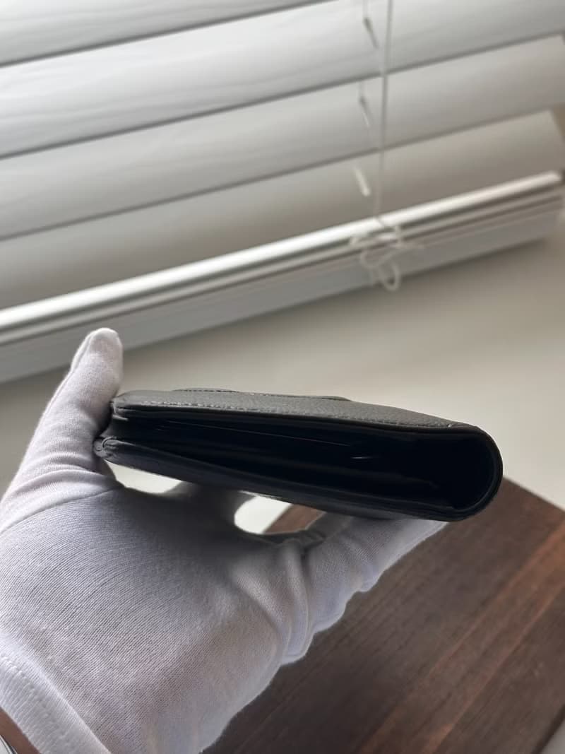 中古包 Chanel 香奈兒 黑色魚子醬皮長款錢包(雙折)