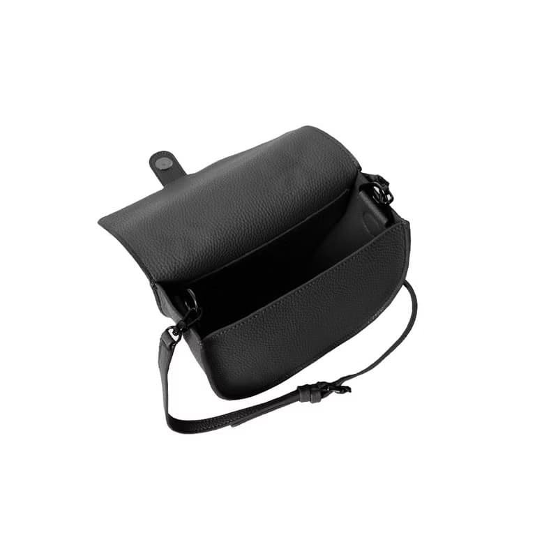 Semi circle cross body handbag or shoulder bag  黑色 - black