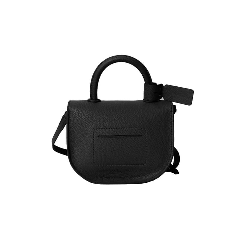 Semi circle cross body handbag or shoulder bag  黑色 - black