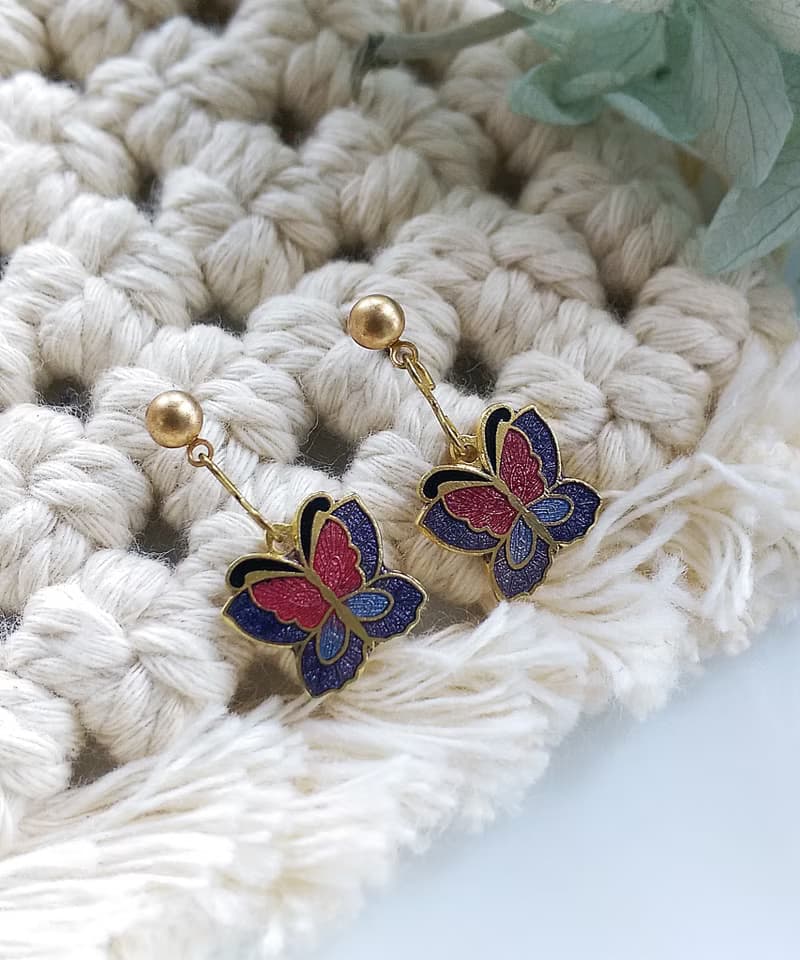 Vintage Jewelry 西洋古董飾品 景泰藍 紫紅 小蝴蝶 針式耳環
