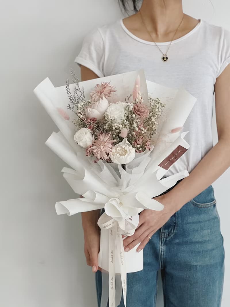 【永生玫瑰花花束】• 情人節/永生玫瑰花/永生玫瑰花花束/玫瑰花