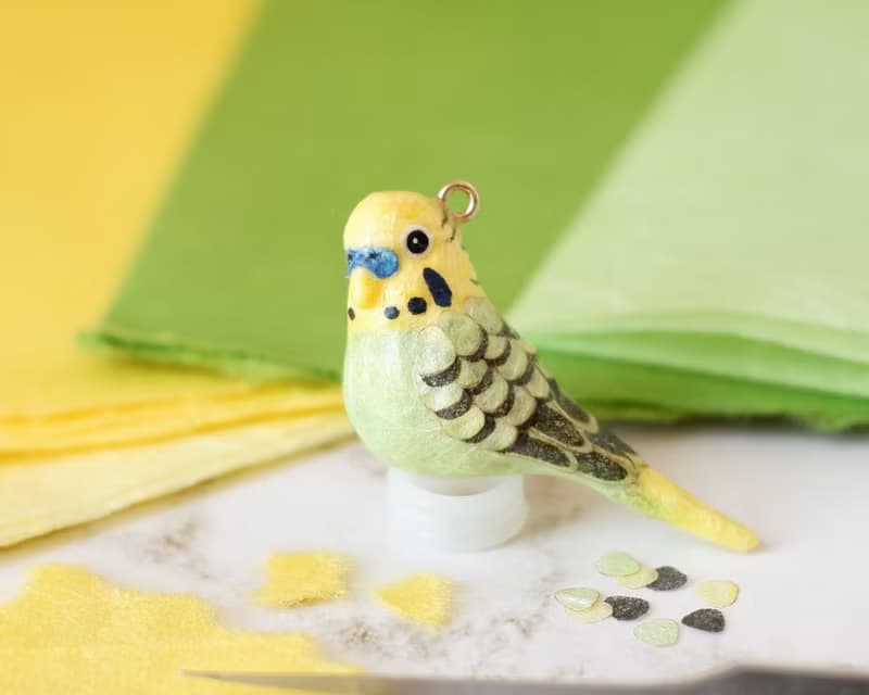 和紙アクセサリー　イヤリング/ピアス　セキセイインコ　グリーン系　インコ　鳥　飼い鳥