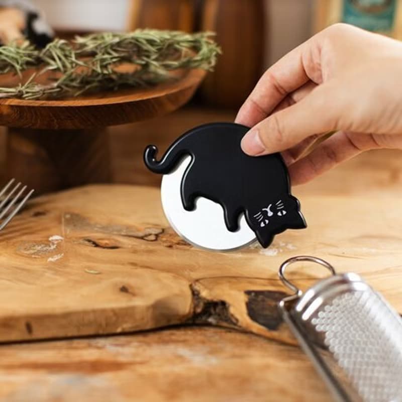 美國 kikkerland 小狗披薩刀滾刀切割披薩面餅面包專用刀烘培工具