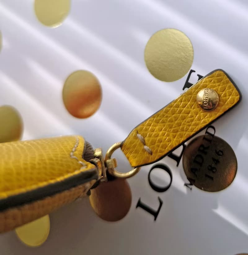 中古美品 附標盒 Loewe 小收納包 錢包零錢夾零錢包 散銀包散紙包