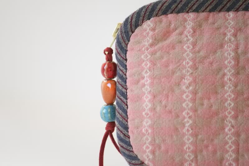 Japanese Patchwork Quilted Money Pouch: Elegant Embroidered Mini Cosmetic Bag