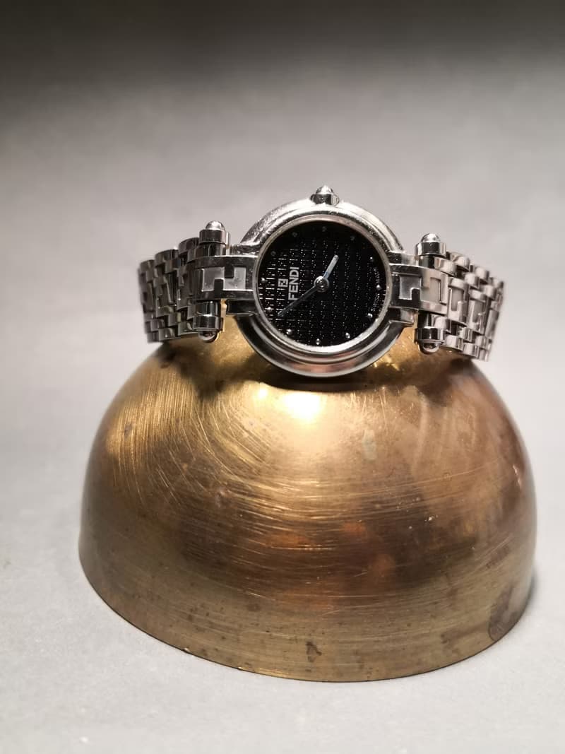 (限時特價)復古時尚Fendi 芬迪手錶 /石英錶/女士錶