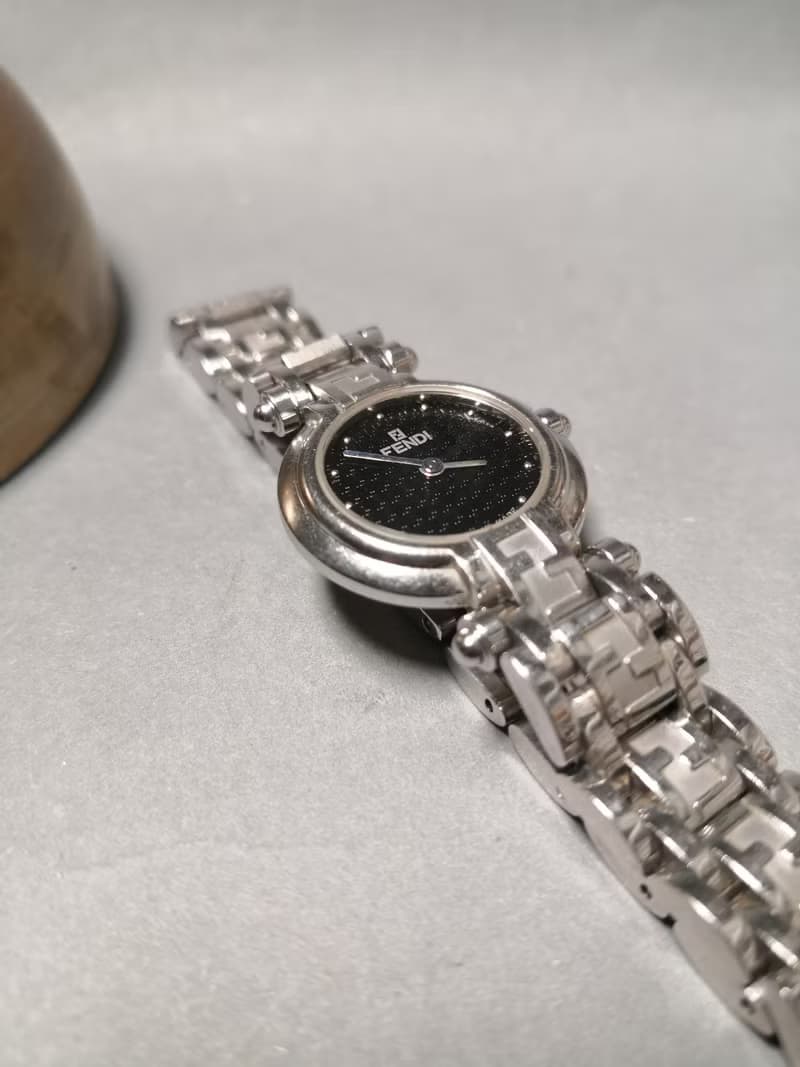 (限時特價)復古時尚Fendi 芬迪手錶 /石英錶/女士錶