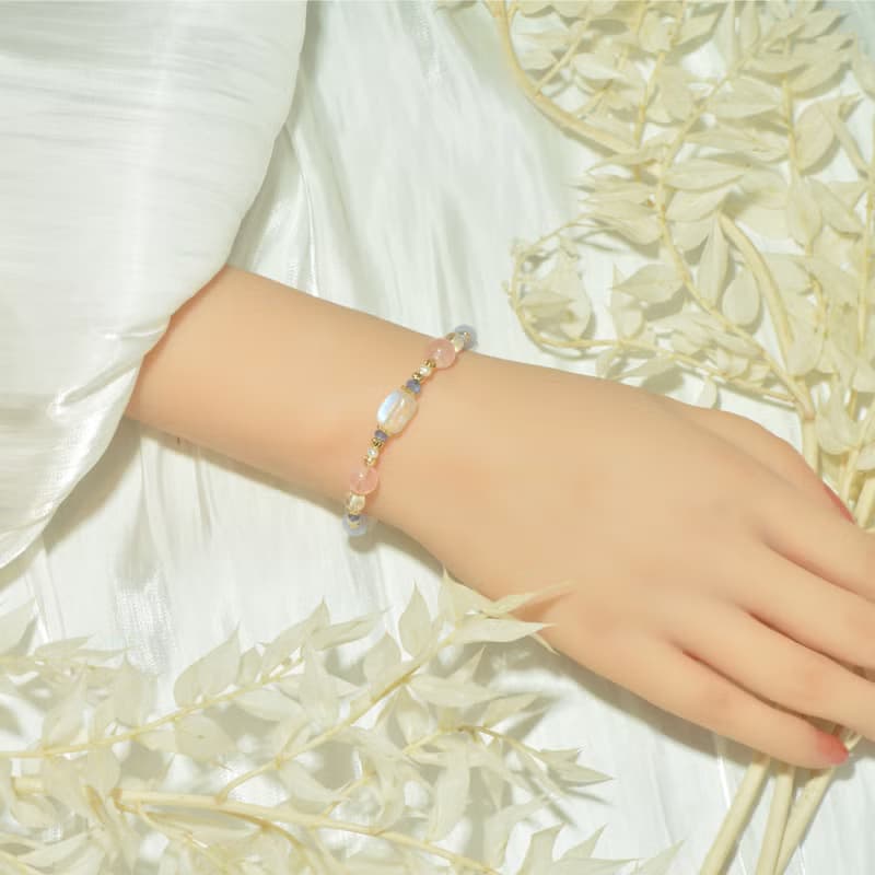 在月光下優雅漫步 - 藍月光 丹泉石 摩根石 藍紋瑪瑙 天然石手鍊