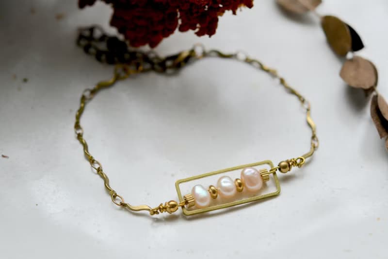 Pearl NO.7│ 淡粉珍珠x黃銅 │ 黃銅手鍊