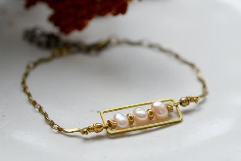 Pearl NO.7│ 淡粉珍珠x黃銅 │ 黃銅手鍊