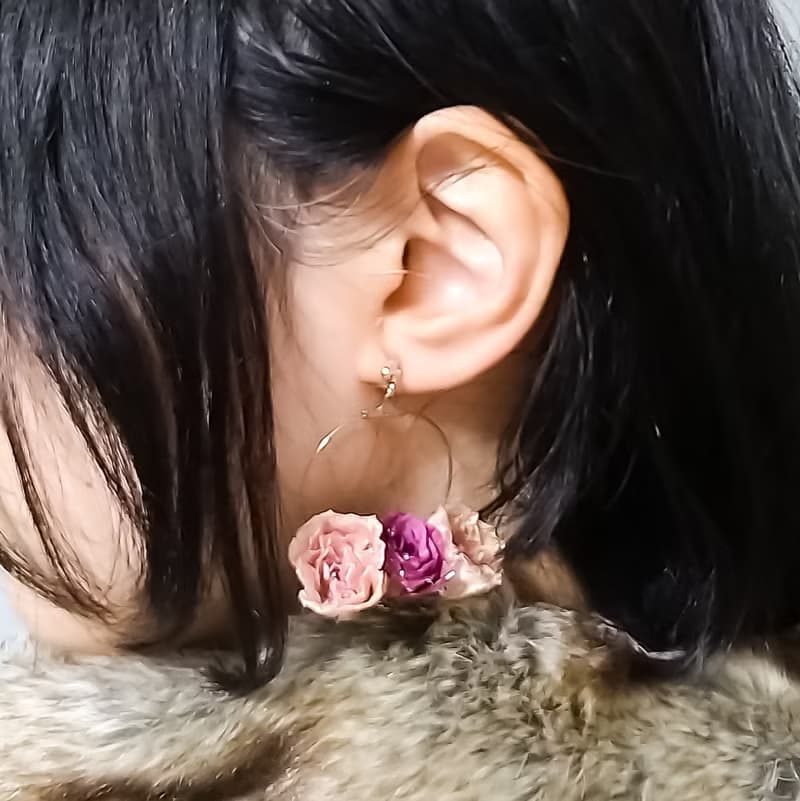 バラの花束ピアス・イヤリング(真花/自製乾燥花)