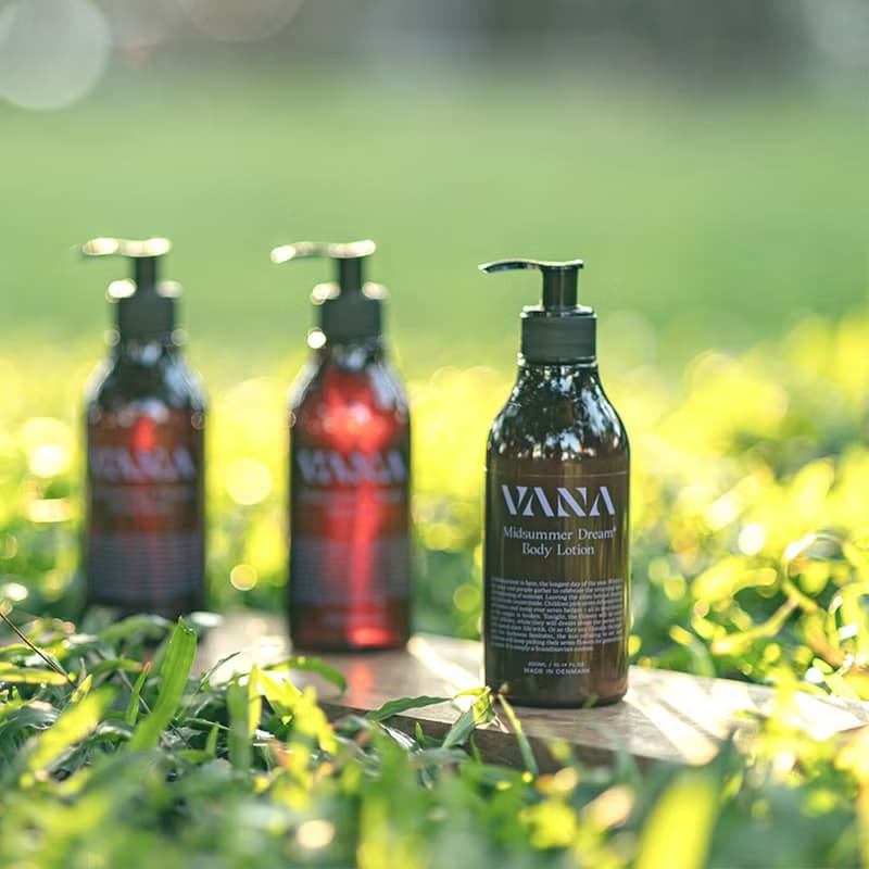 【買一送一】仲夏之夢 身體乳300ml - 溫柔花香調