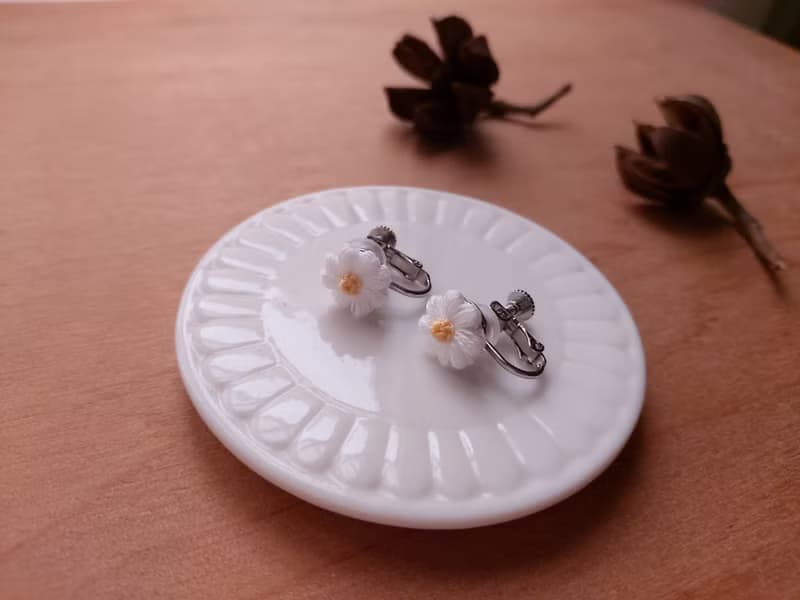 小雛菊耳環 鉤針編織 蓬蓬小花系列