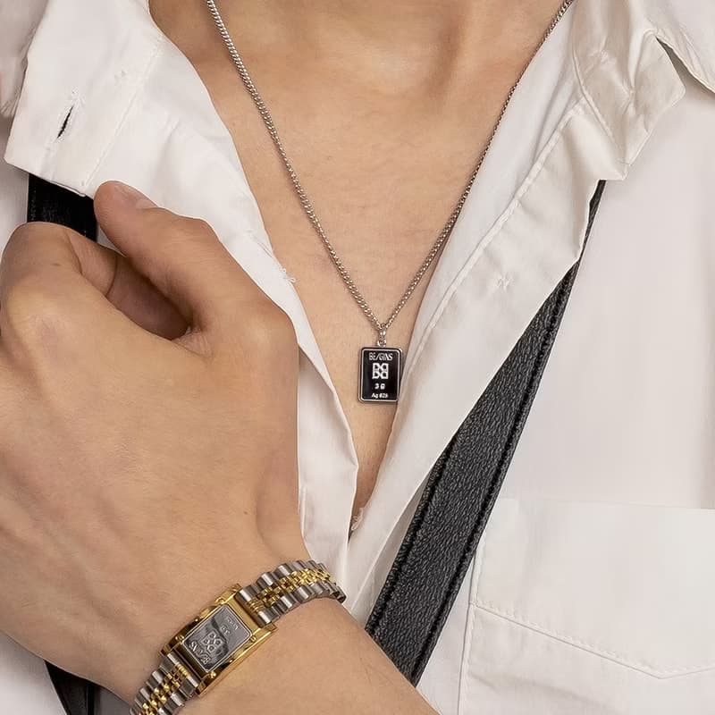 GRAM SILVER BAR NECKLACE