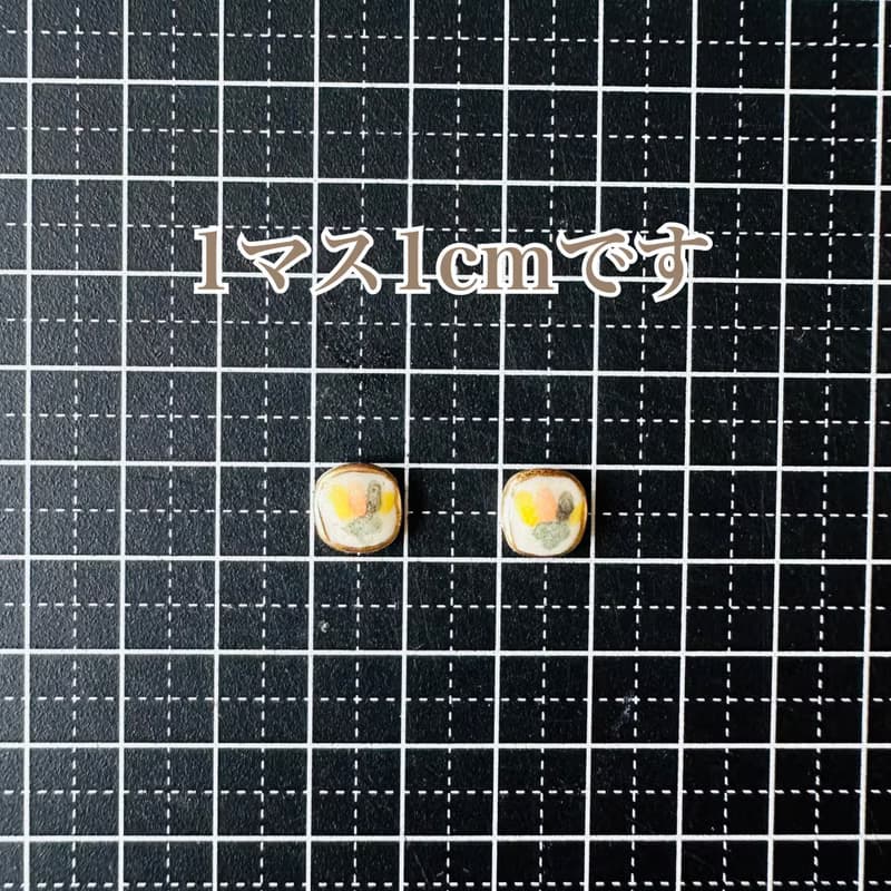 【再販】温かい お花 陶器 金継ぎ ピアス イヤリング ノンホールピアス 小ぶり 小さい シンプル 花 やきもの オフィス プレゼント ギフト 贈り物 母の日