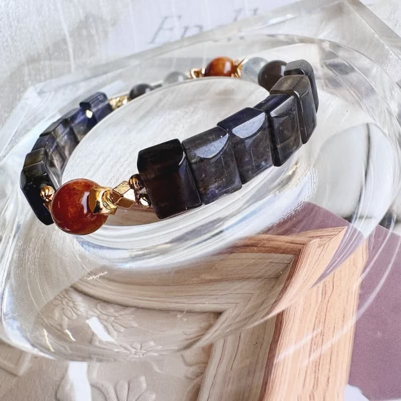 堇青石手排設計 魔鬼鈦晶 招財 人緣 洞察