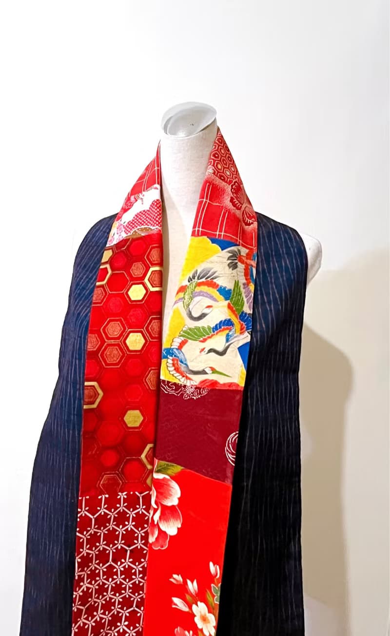 純手作日系紅色拼接花朵仙鶴花鳥撞色絲質海軍藍立涌圍巾披肩