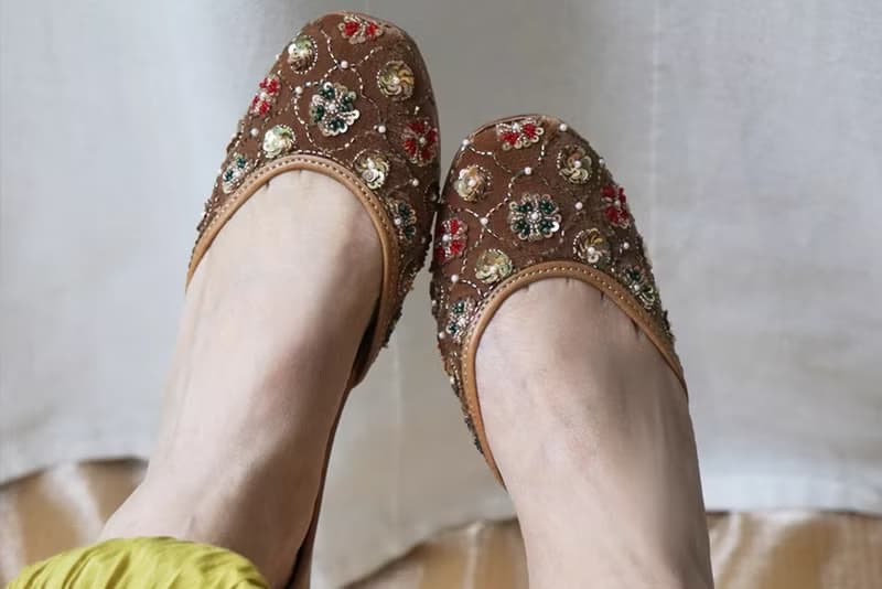 苔蘚 印度復古 美拉德焦糖色天鵝絨刺繡手工鞋