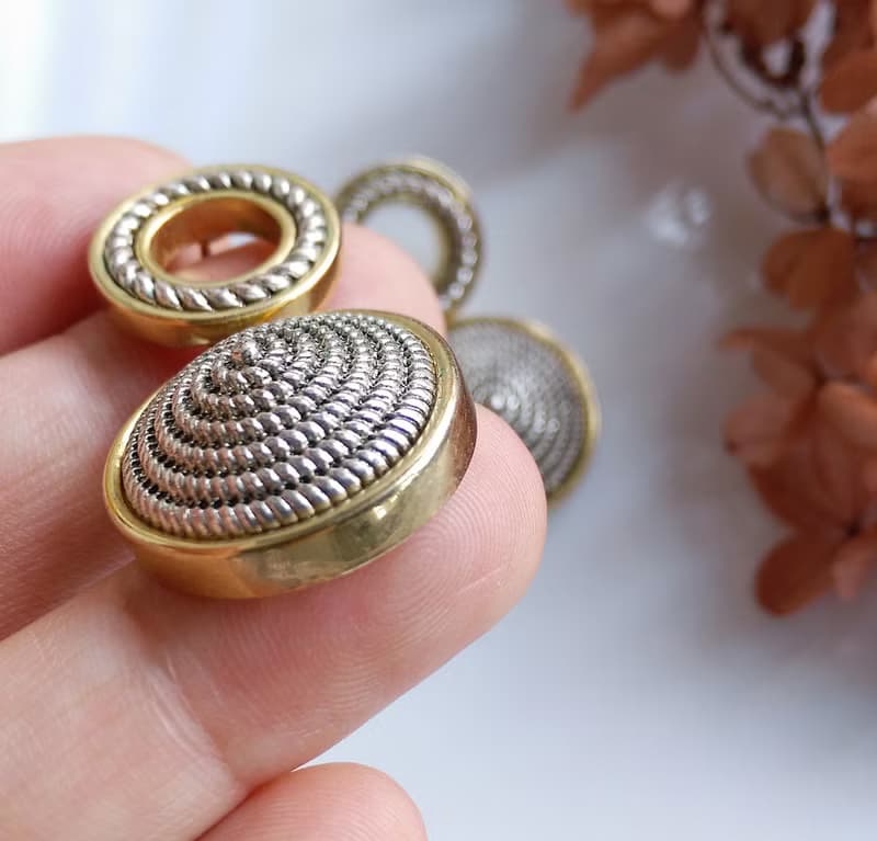 Vintage Jewelry 西洋古董飾品 摩登 厚實 金銀雙色調 針式耳環