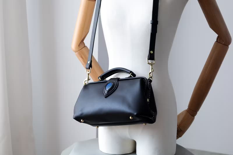 天使之眼 复古横版医生包斜挎包 手提口金包 巧克力色