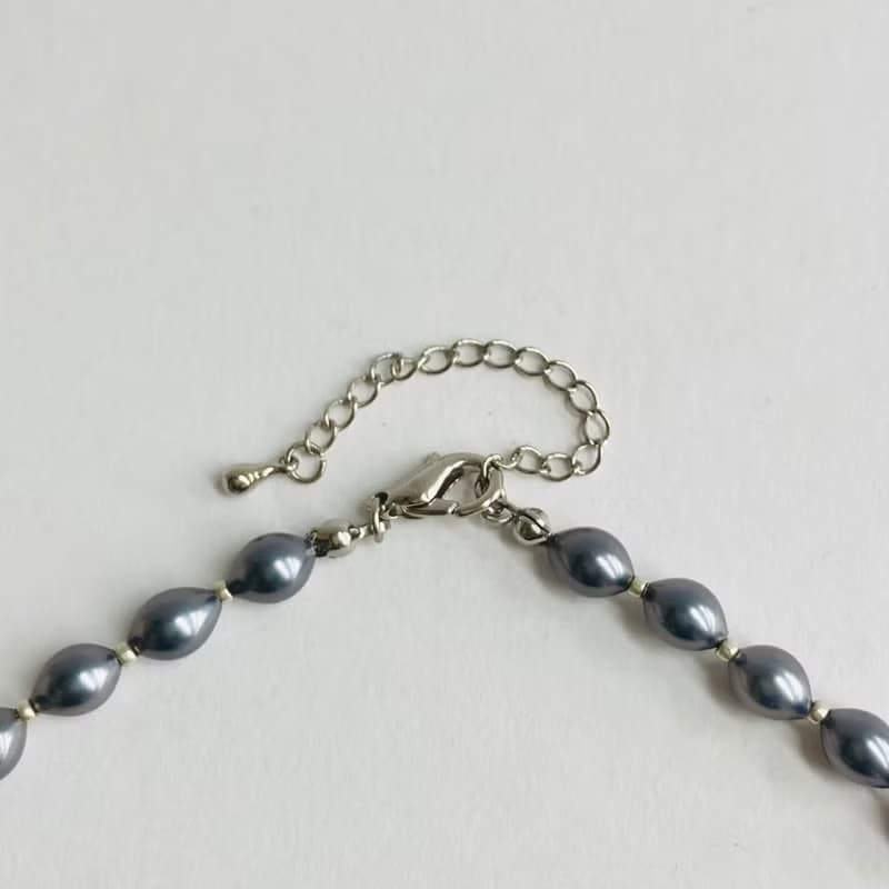 ガラスバロックパールグラデーションネックレスM/約45cm/プルーン/made in japan