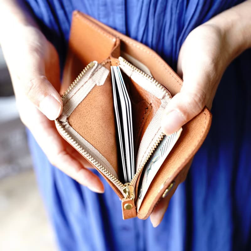お札入れ ファスナー 財布 ミニ財布 コンパクト 革財布 レザー イタリアンレザー 革