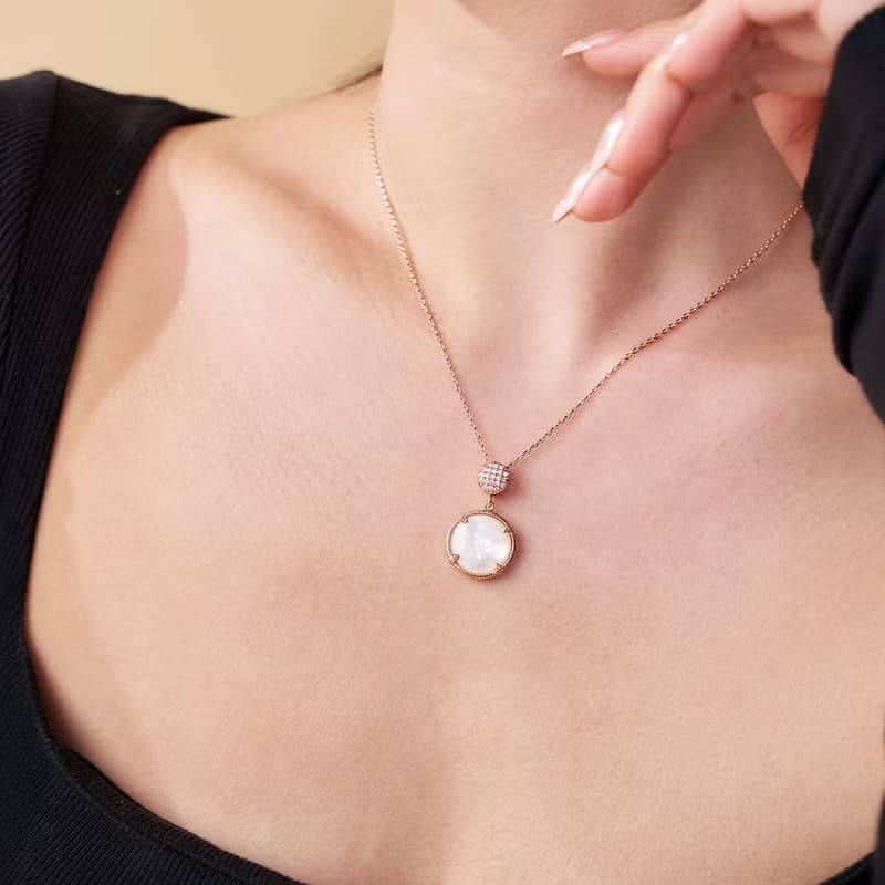 微鑲鋯石貝殼項鍊 (珍珠母貝)共兩色